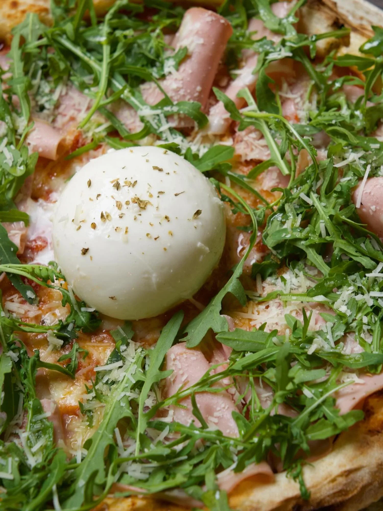 Pizza dle výběru i vč. nápoje v centru Prahy: 1-2 osoby - Obrázek 11