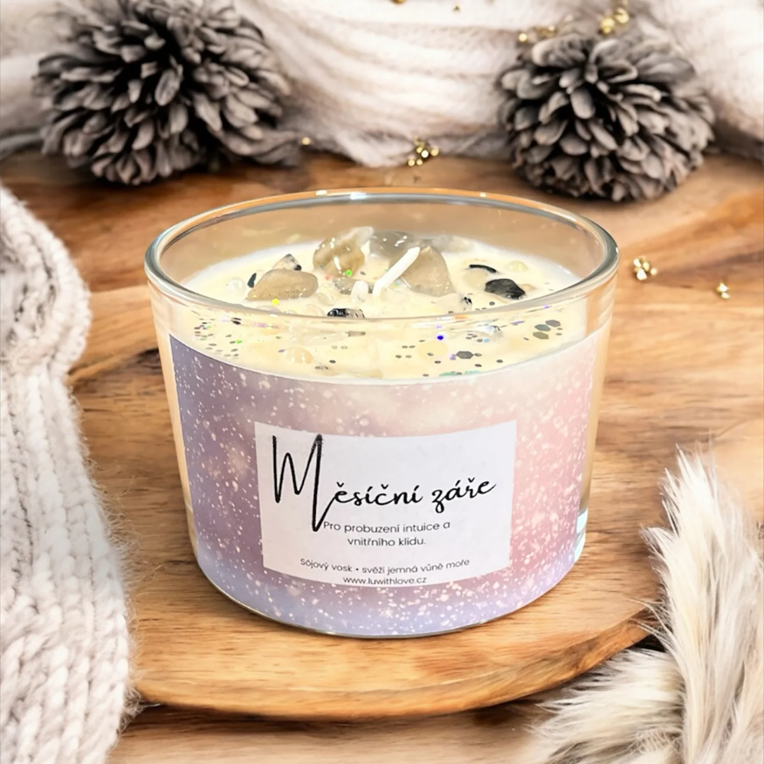 Přírodní svíčky z ČR zdobené minerály i sušenými květy - Obrázek 4