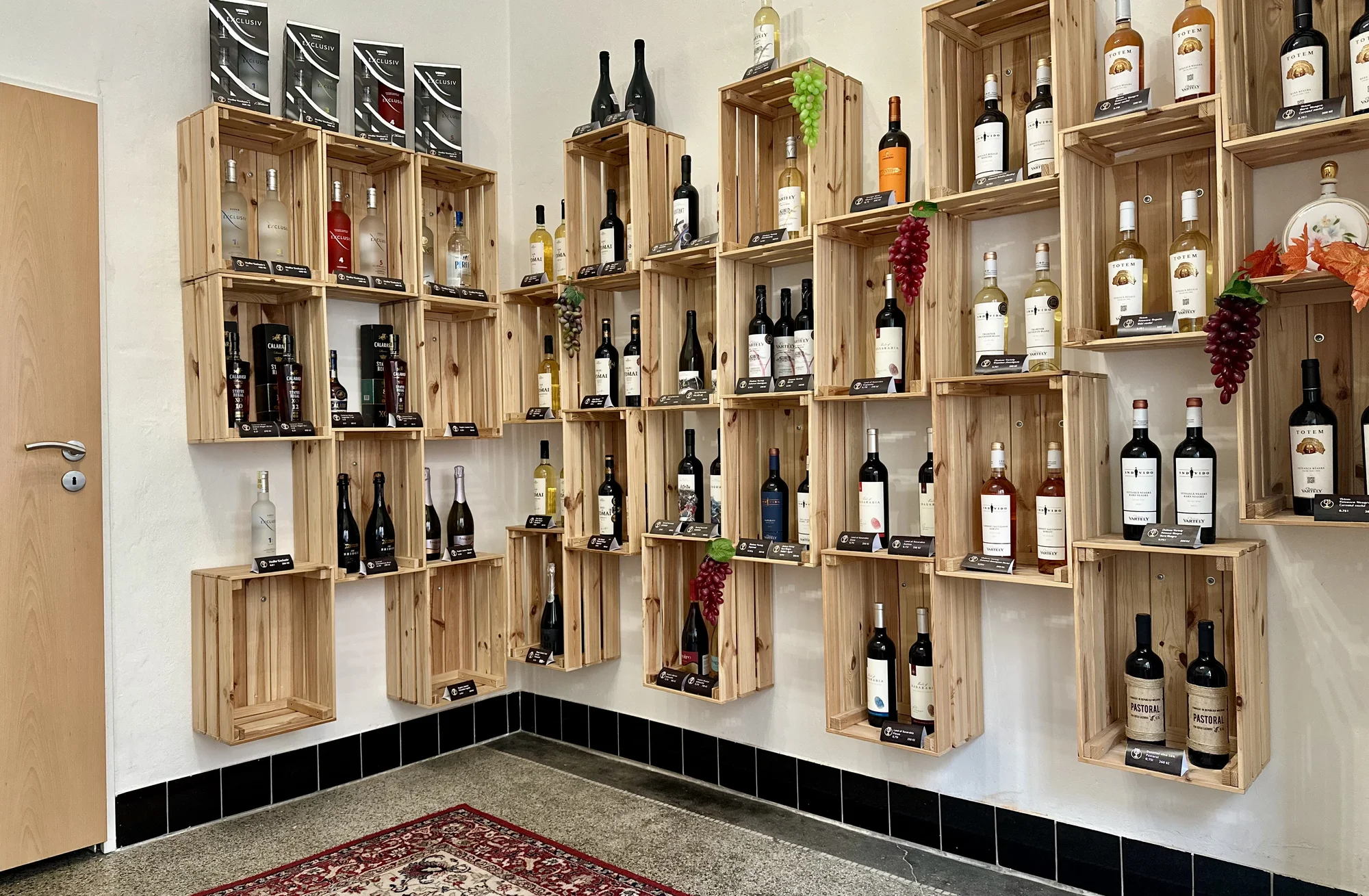 Otevřený voucher na 1000-2000 Kč do Tániny vinárny - Obrázek 4