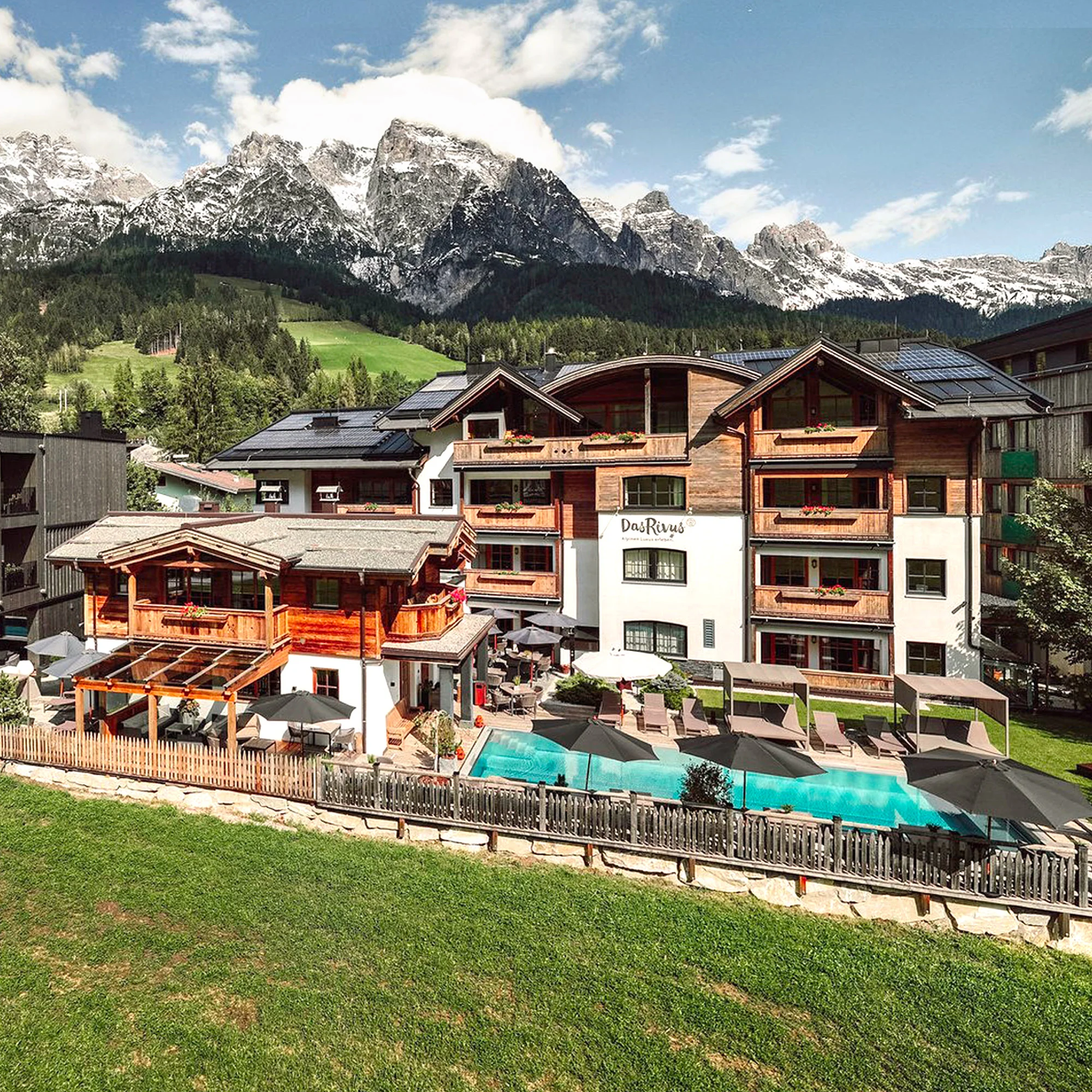 Hotel v Alpách na sjezdovce: strava, wellness i karta výhod - Obrázek 2