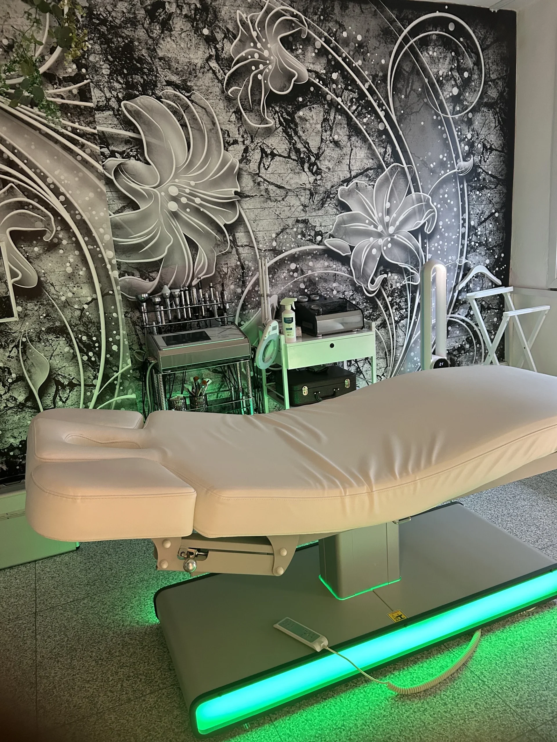 Relaxační balíčky s masáží i kosmetickým ošetřením - Obrázek 3