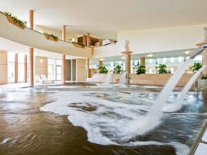 Maďarsko: Martfű Hotel Thermal SPA *** přímo propojený s lázněmi + polopenze a neomezené termály a wellness