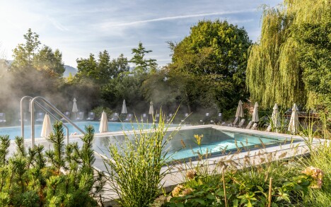 Podhůří Bavorských Alp: 5* Hotel Alpenhof Murnau se snídaní a luxusním wellness se 7 saunami + bohatý program - Obrázek 2