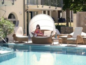 Dovolená na ostrově Usedom ve Strandhotelu Heringsdorf **** se snídaněmi, vnitřním termálním bazénem a saunami