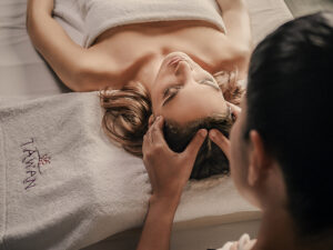 Antistresová masáž zad, šíje a hlavy