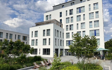 Dovolená u Norimberku a Erlangenu: Apartmán s kuchyňkou ve The Place Herzogenaurach + snídaně formou bufetu