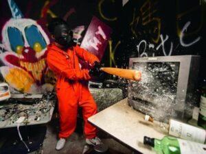 Destrukční terapie v rage roomu v Praze