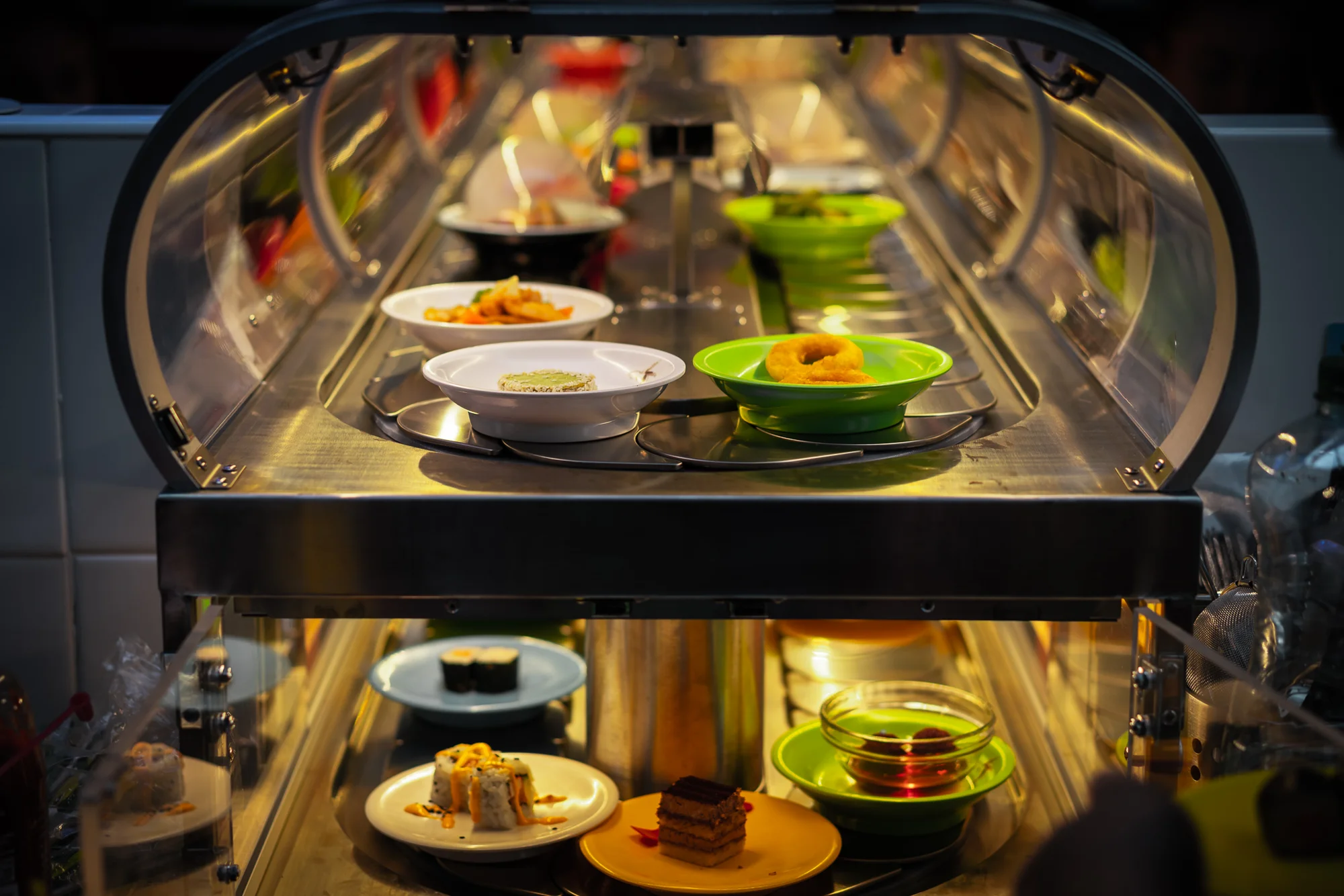 1,5 hodiny neomezeného running sushi v OC Olympia - Obrázek 7