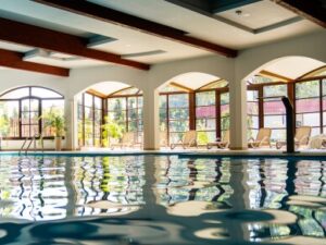 Mazurská jezera v Hotelu Anders **** se snídaní nebo polopenzí + vyhřívaný bazén, fitness a dětský koutek