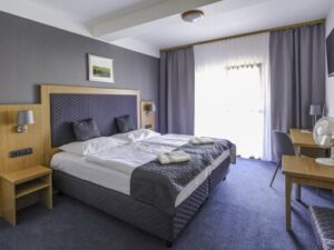 Jižní Morava: Hustopeče u rozhledny v Hotelu Rustikal *** se snídaní nebo polopenzí + možnost degustace