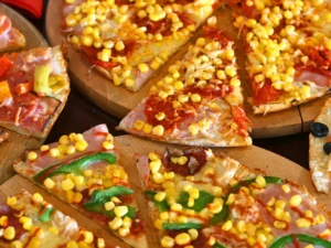 1 hod. bowlingu a 2 Chacharovy pizzy podle výběru