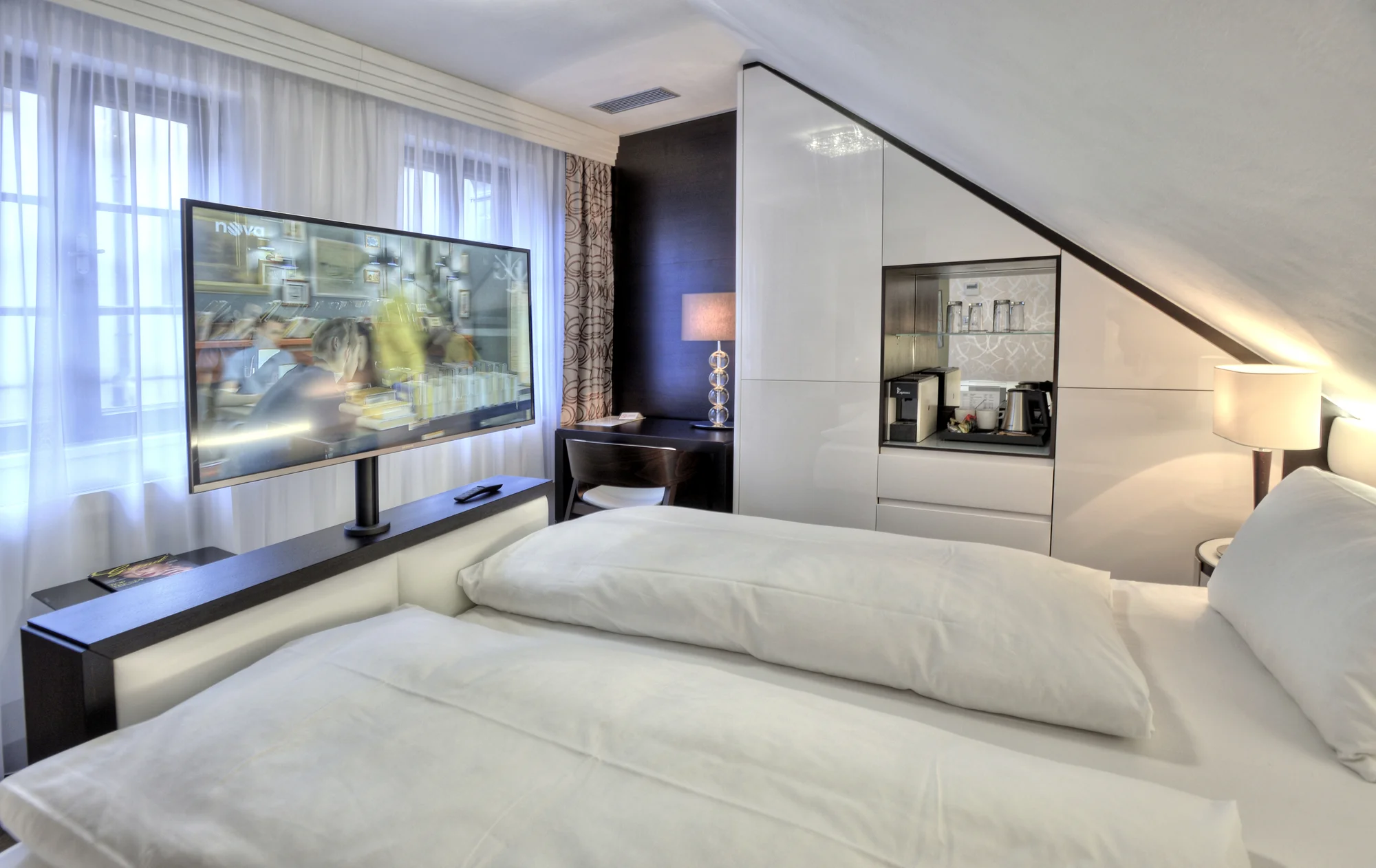 Pobyt v centru Krumlova se snídaní či polopenzí - Obrázek 6