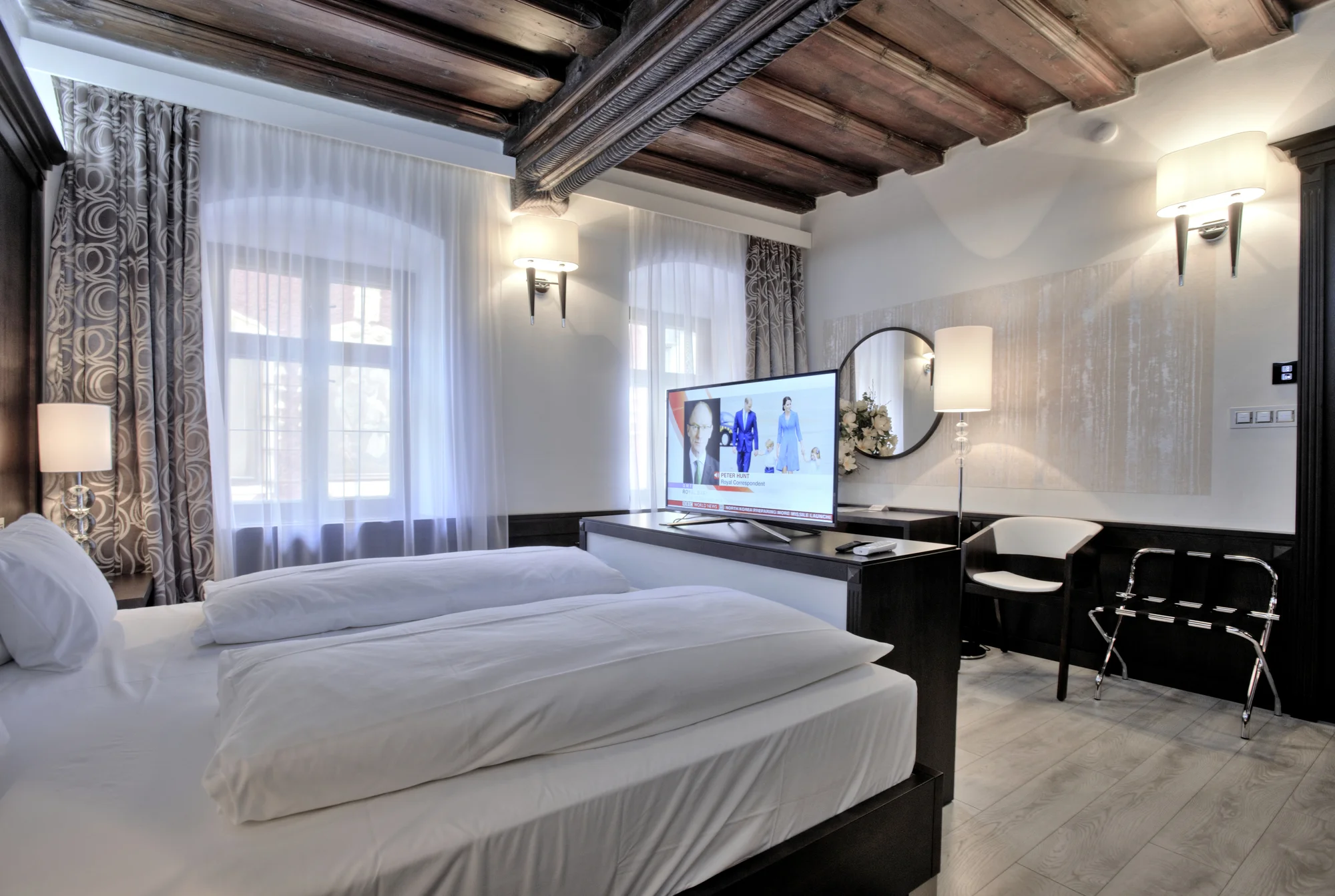 Pobyt v centru Krumlova se snídaní či polopenzí - Obrázek 8