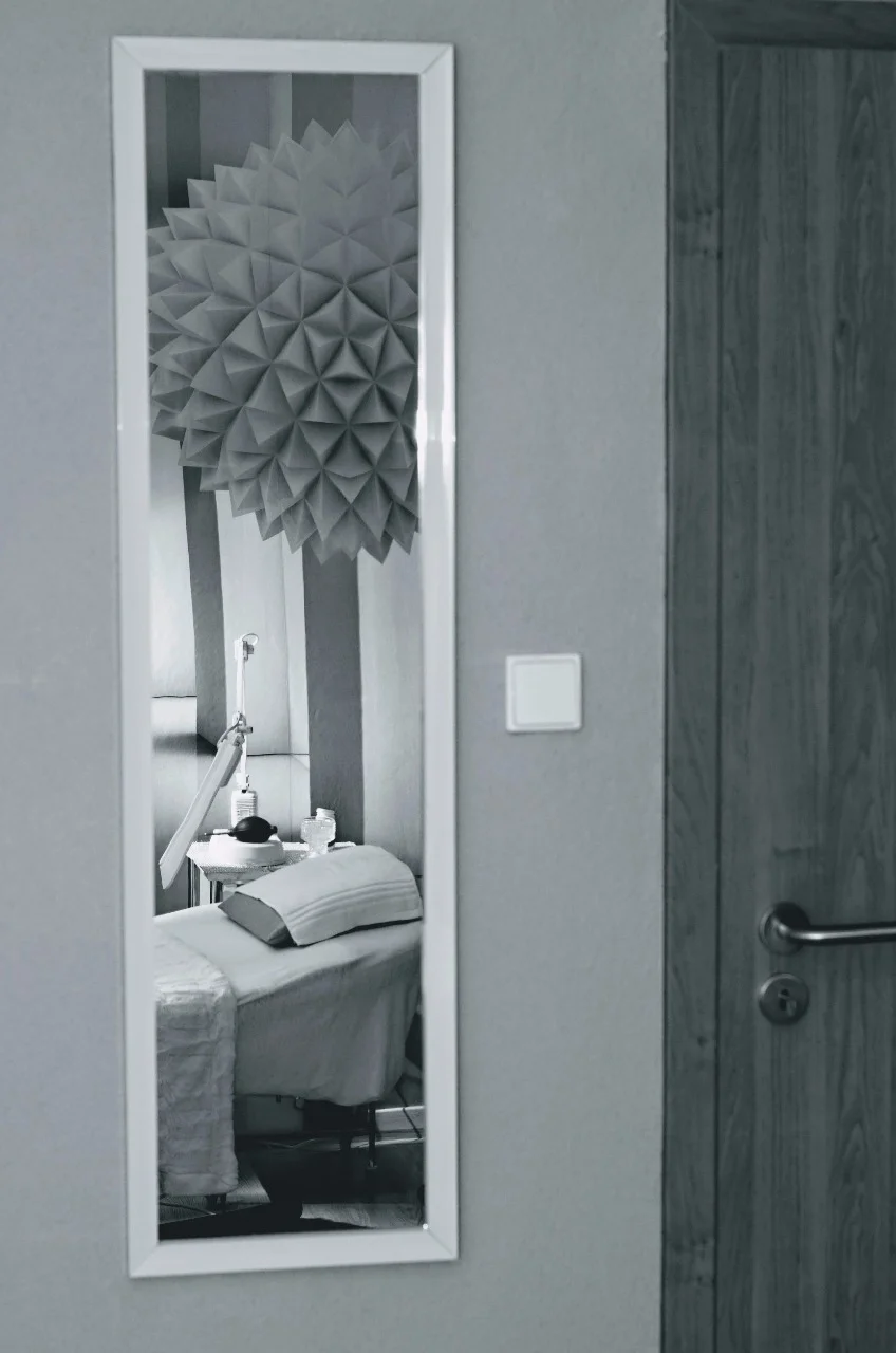 Laminace obočí, trvalá na řasy či prodloužení řas - Obrázek 6