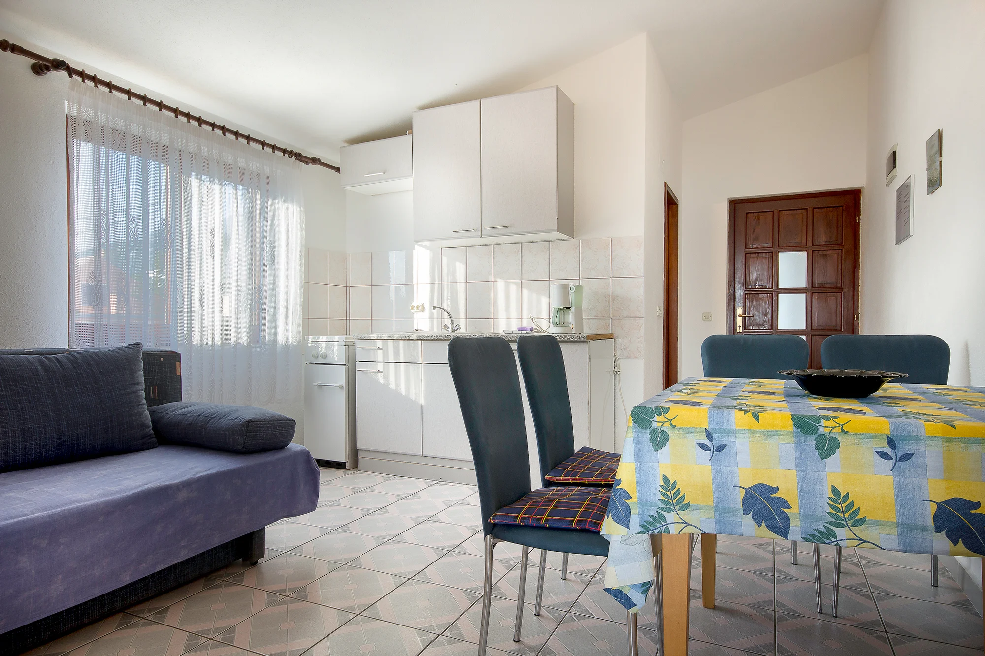 Pohoda v Chorvatsku: moderní apartmán s kuchyňkou - Obrázek 7