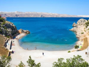 Pohoda v Chorvatsku: moderní apartmán s kuchyňkou