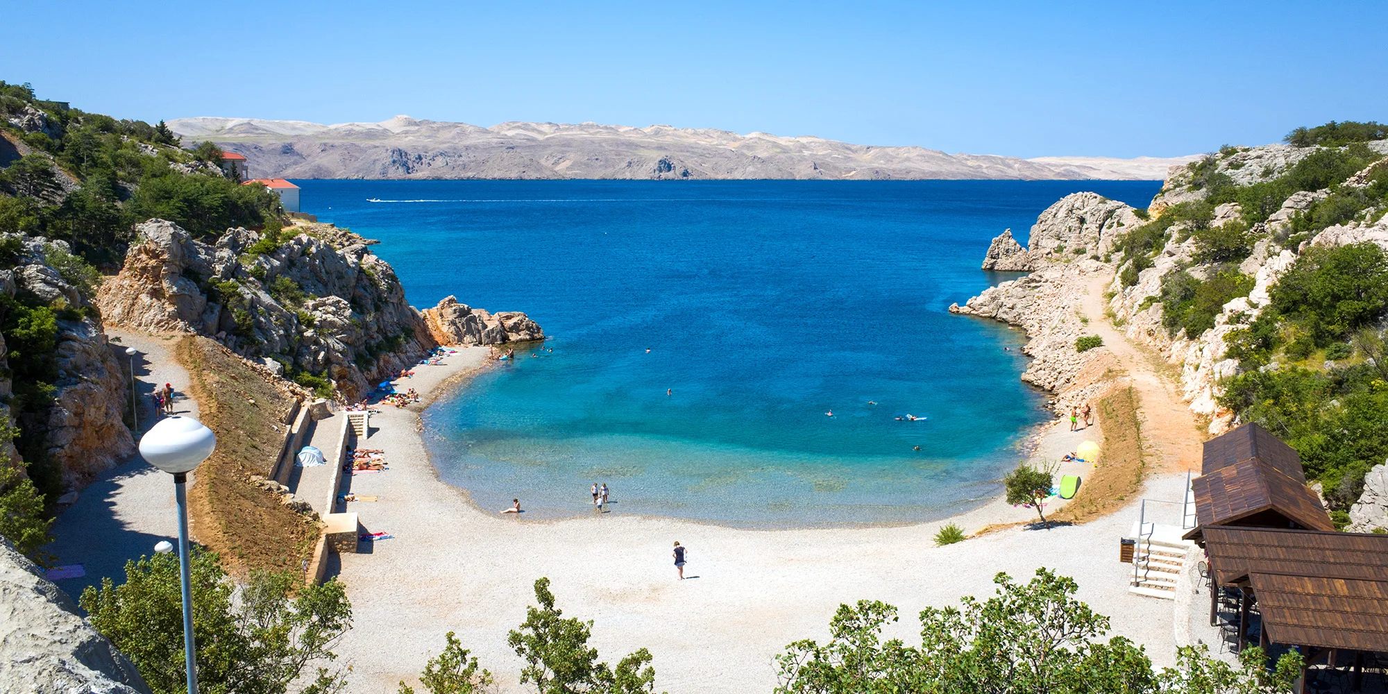 Pohoda v Chorvatsku: moderní apartmán s kuchyňkou