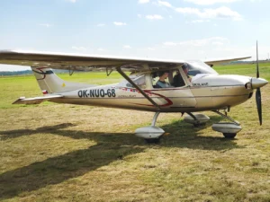 Vzhůru do oblak: 20-60 minut pilotem na zkoušku