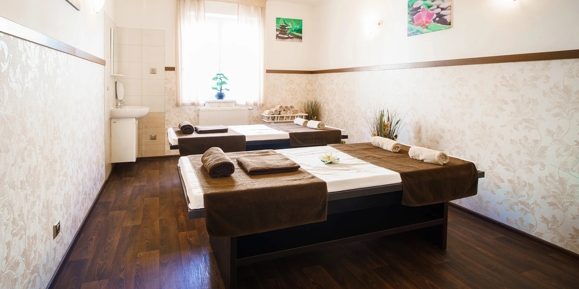 Thajské pohlazení: zábal a masáž pro 1 či 2 osoby - Obrázek 3