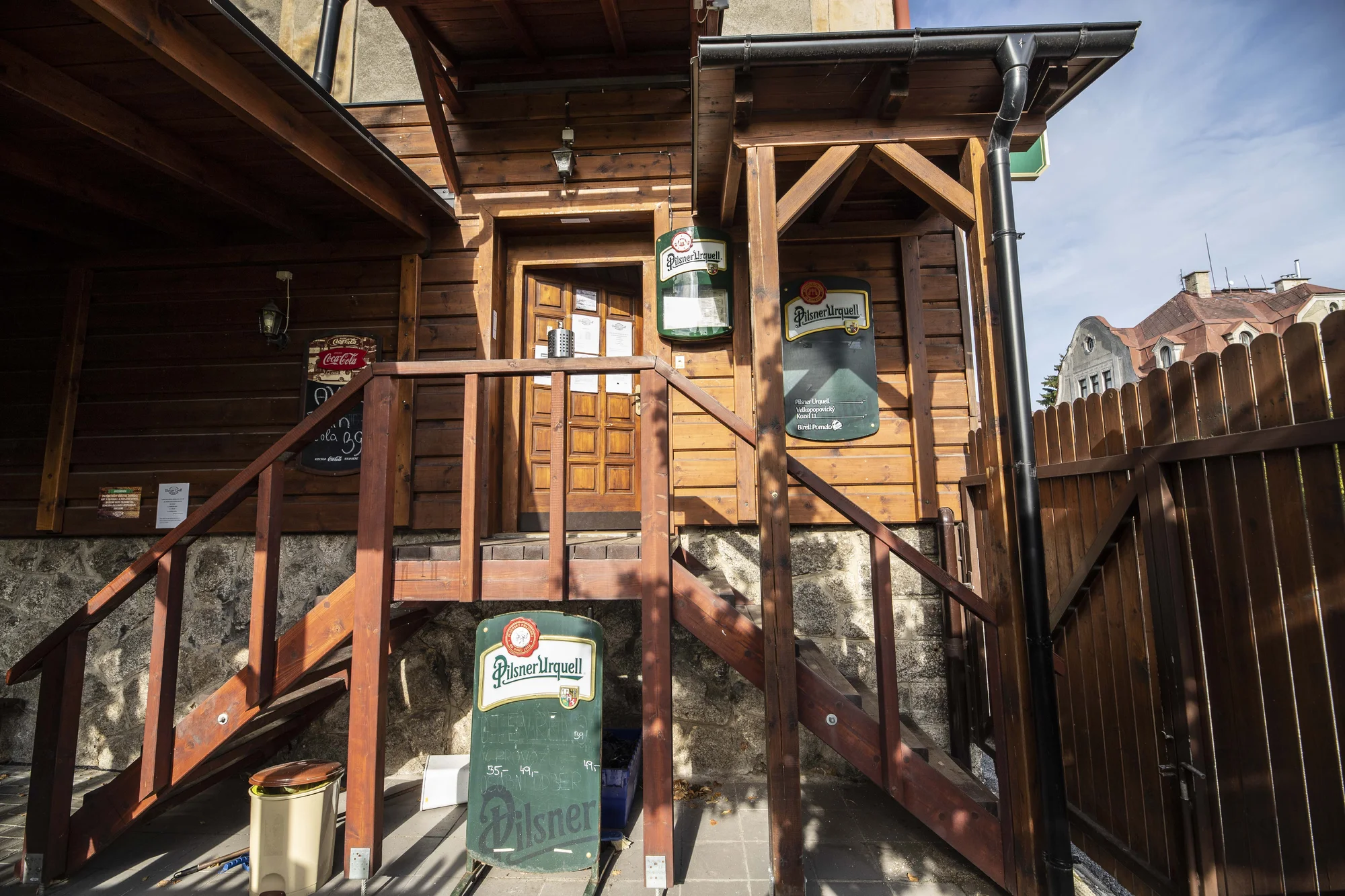 Double Cheese and Bacon Burger, dip i hranolky - Obrázek 8