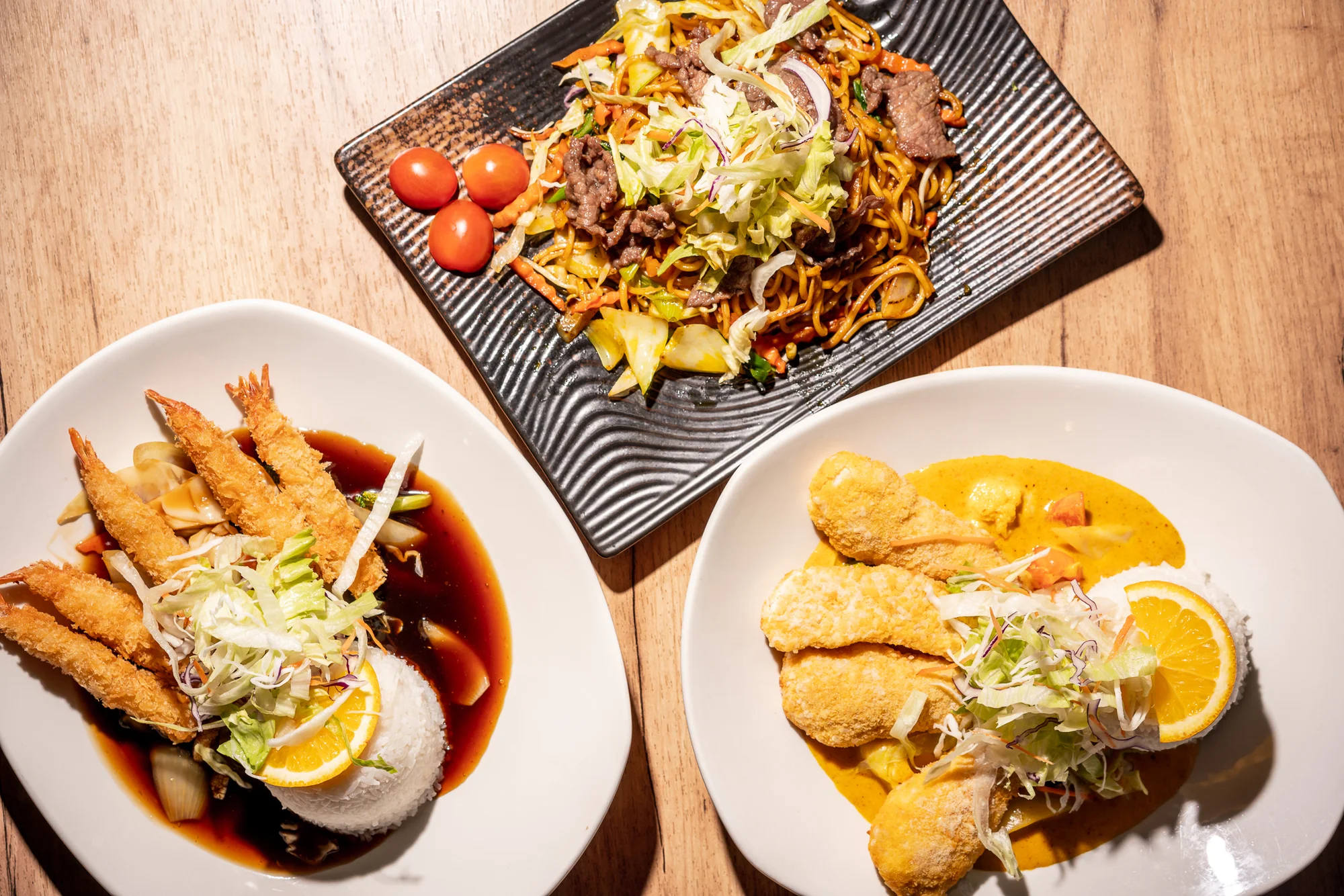 Asijský hlavní chod podle výběru: kuře, nudle i tofu - Obrázek 5