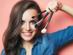 Kurz líčení s vizážistkou pro laiky i pokročilé