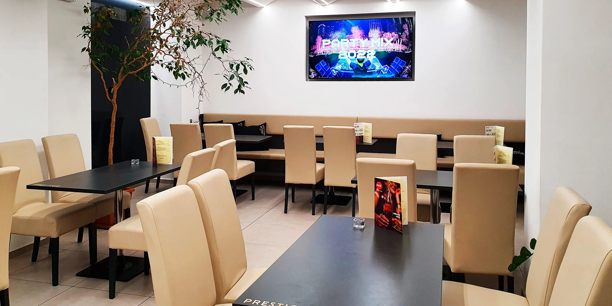 Burger pro 2 osoby dle výběru: hovězí i steak z lososa - Obrázek 3