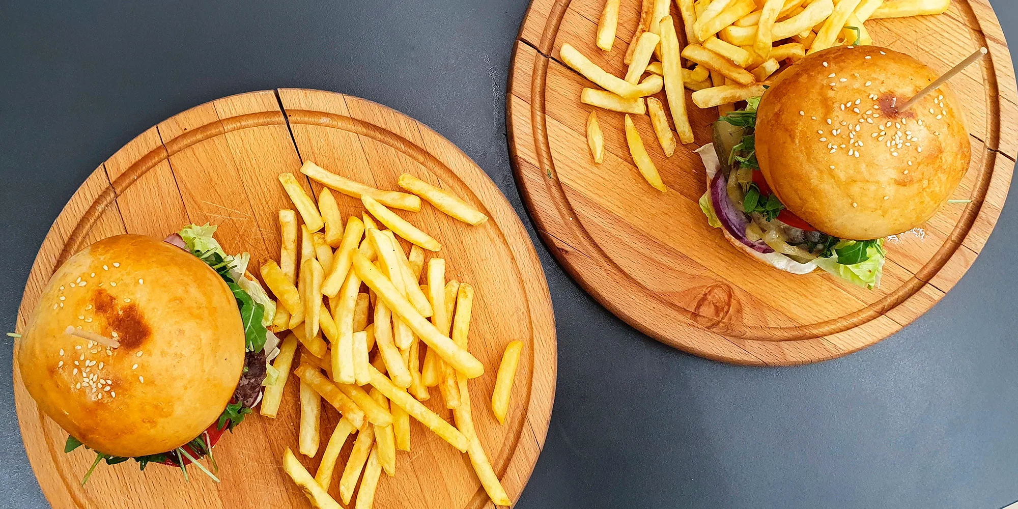 Burger pro 2 osoby dle výběru: hovězí i steak z lososa - Obrázek 6