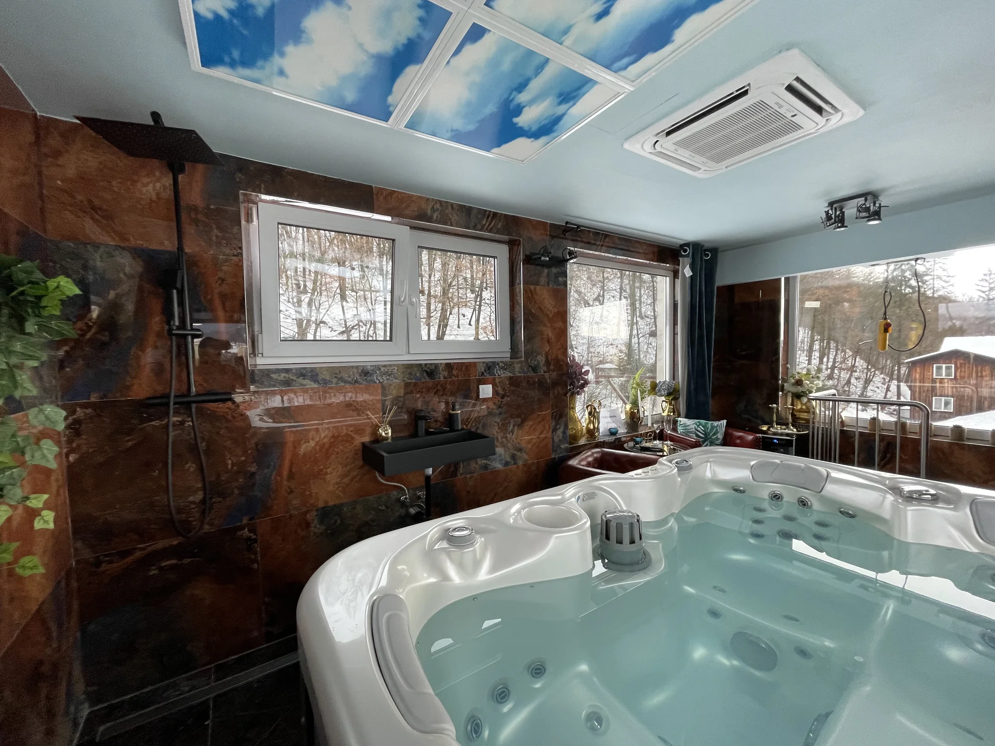 Wellness 7. nebe se sektem či pivem a večeří pro dva - Obrázek 7