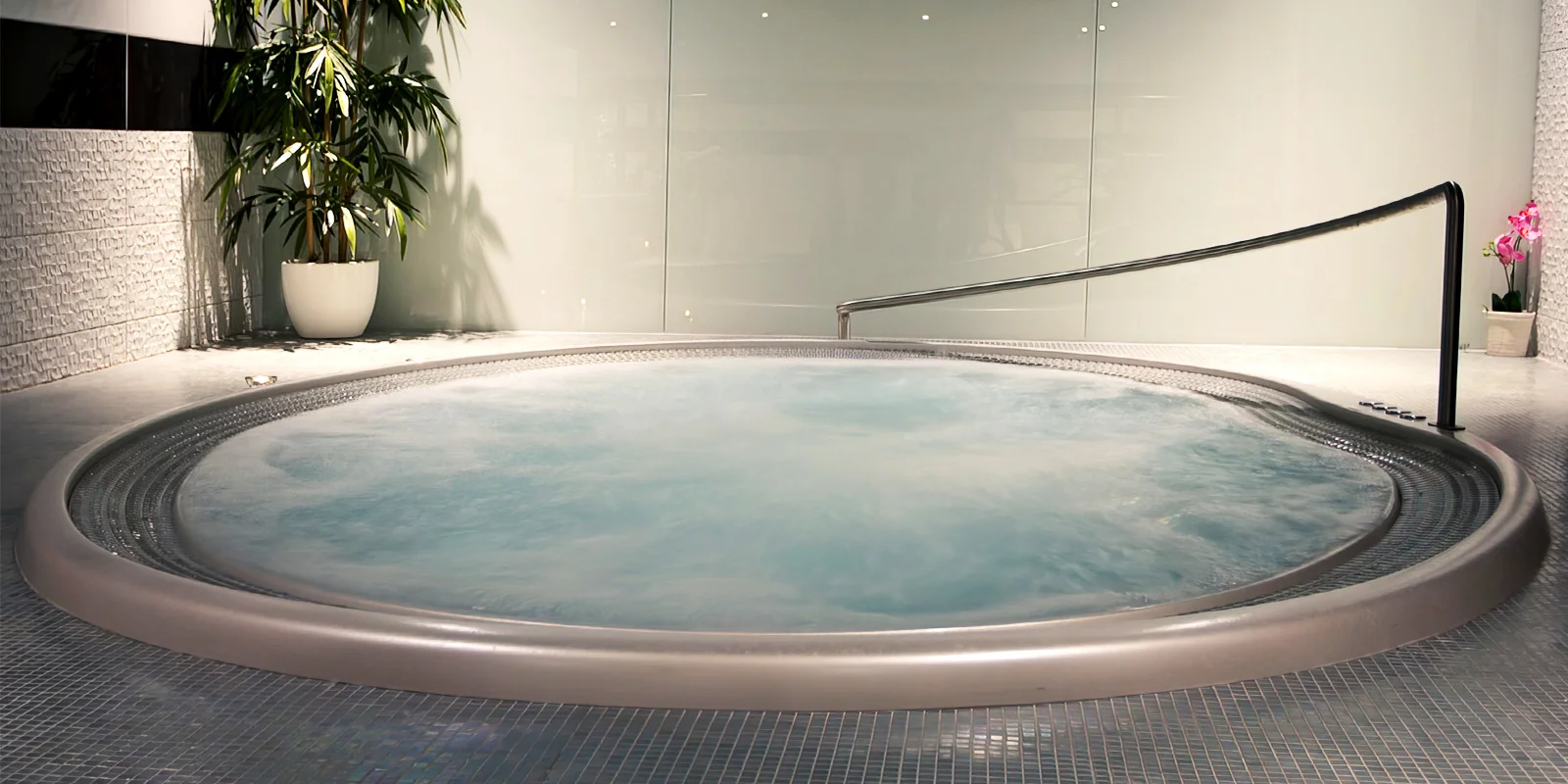 Masáž dle výběru a vstup do veřejného wellness: 1 os. - Obrázek 5