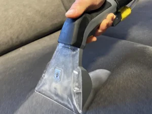 Půjčení tepovacího stroje Kärcher na 2 dny