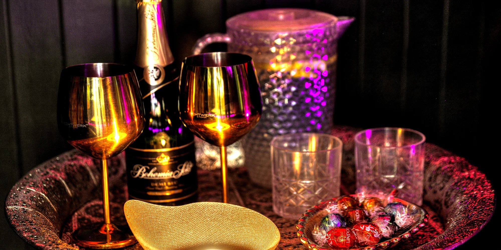 Romantika ve wellness: infrasauna, vířivka i sekt pro 2 - Obrázek 4