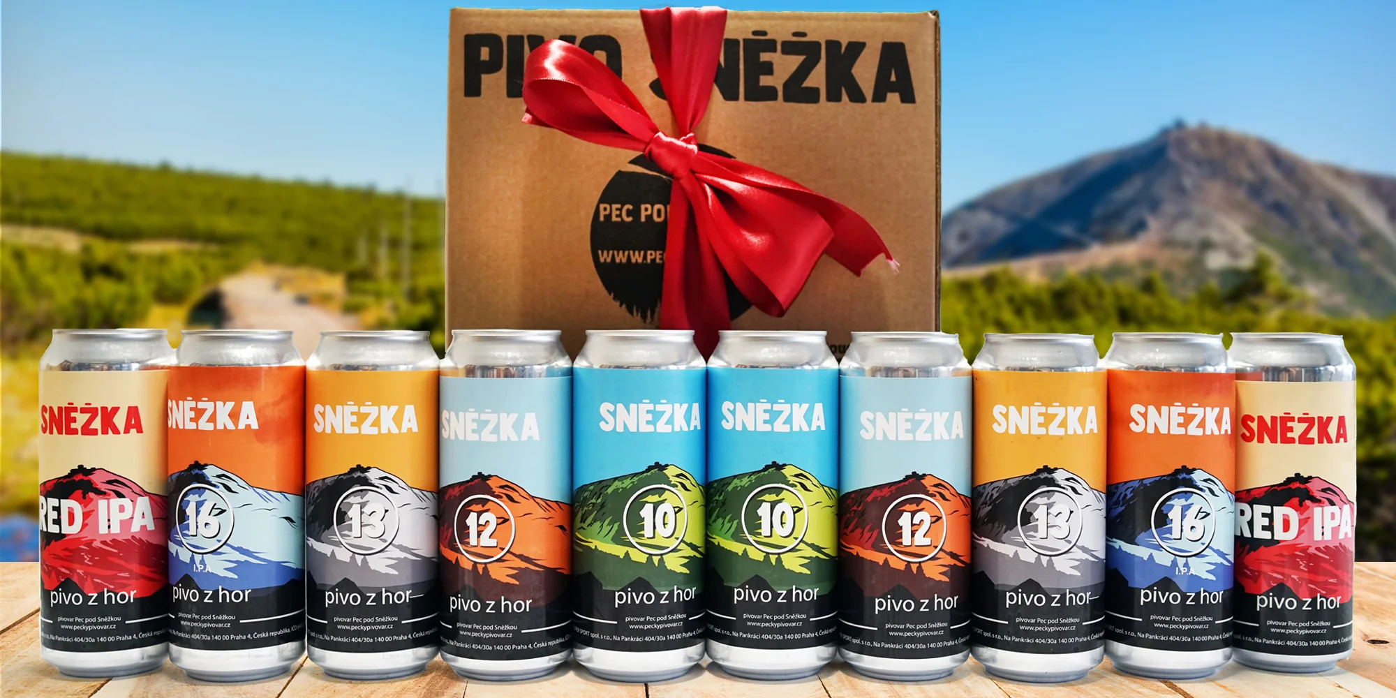 Dárkové sety piv Sněžka i s půllitrem či podtácky