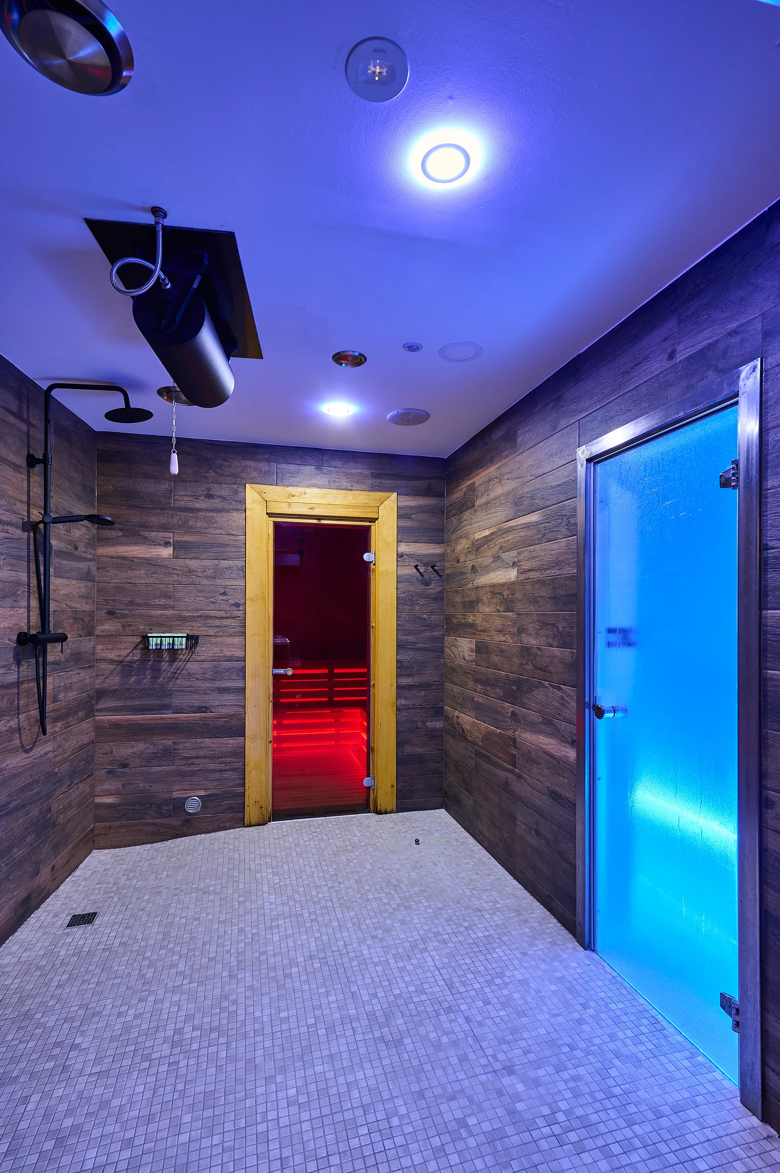 Privátní wellness s vínem a venkovní terasou pro dva - Obrázek 9