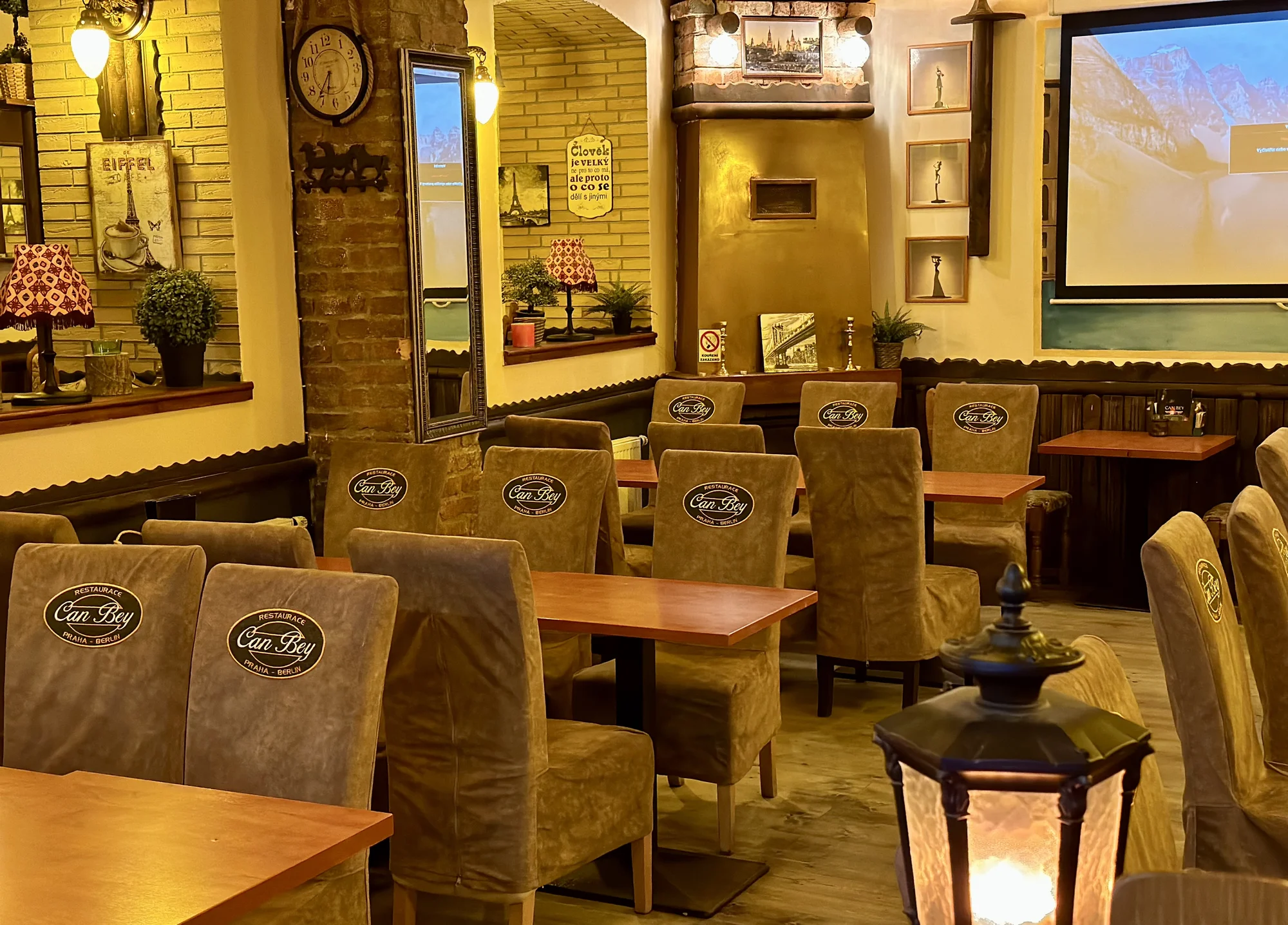 Kebab v tortile a nealko nápoj v centru Prahy - Obrázek 4