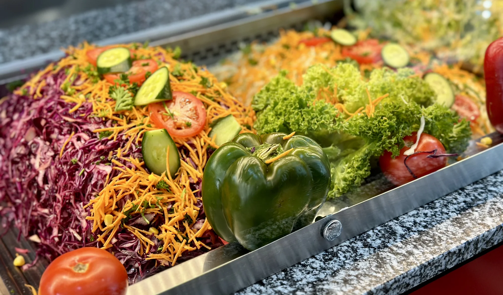 Kebab v tortile a nealko nápoj v centru Prahy - Obrázek 3