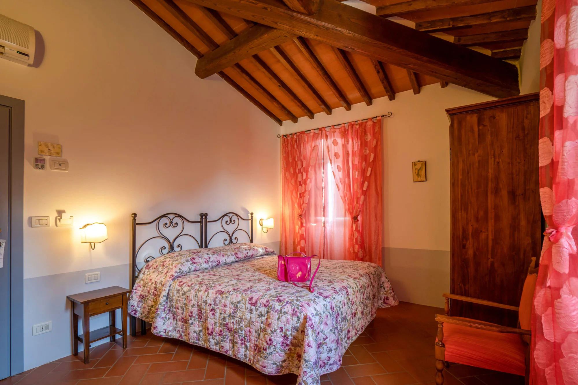 Pobyt v Toskánsku: snídaně, vinná degustace i bazén - Obrázek 7