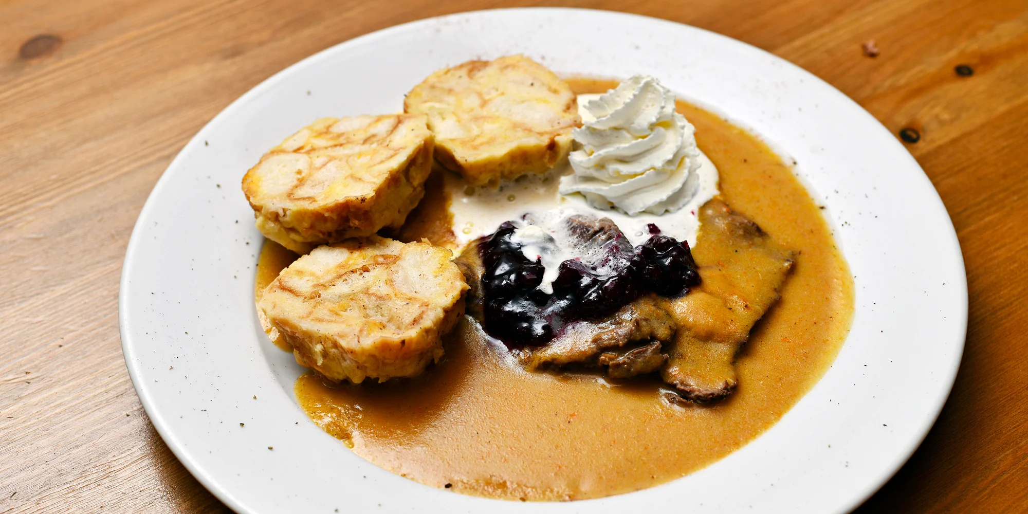 2–3chodové obědové menu vč. nápojů pro 1 i 2 os.