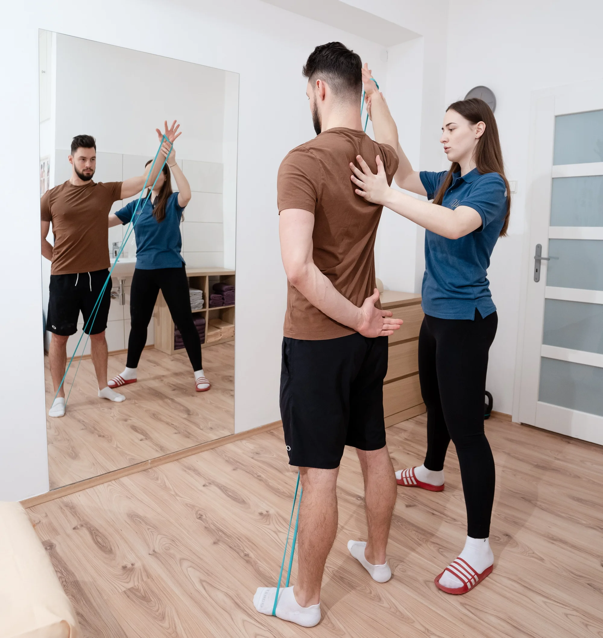 Ošetření rázovou vlnou nebo individuální fyzioterapie - Obrázek 8