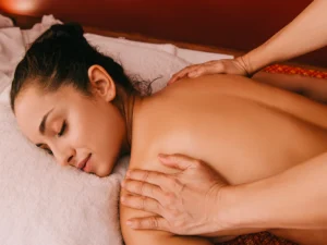 Thajská masáž podle výběru: 60–120 min.