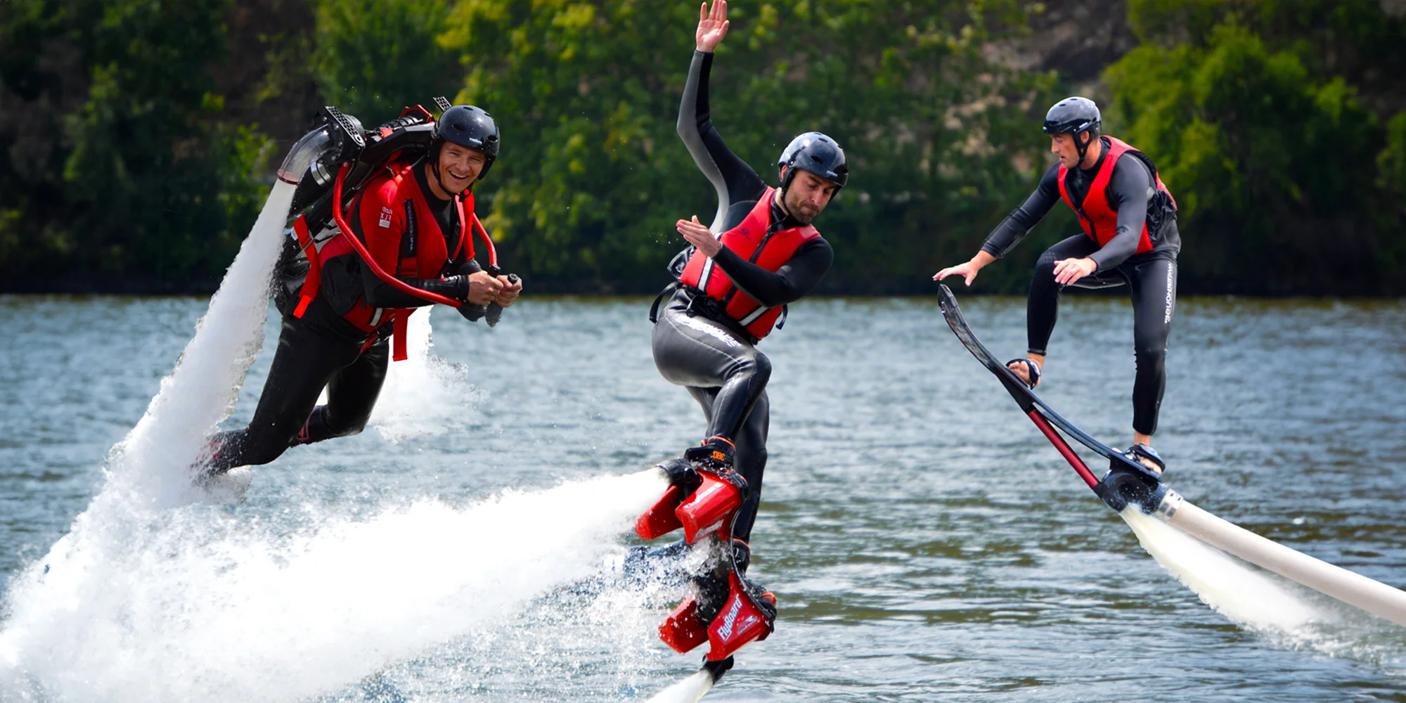 Adrenalin 3 v 1: Flyboard, Jetpack i Hoverboard v 1 den