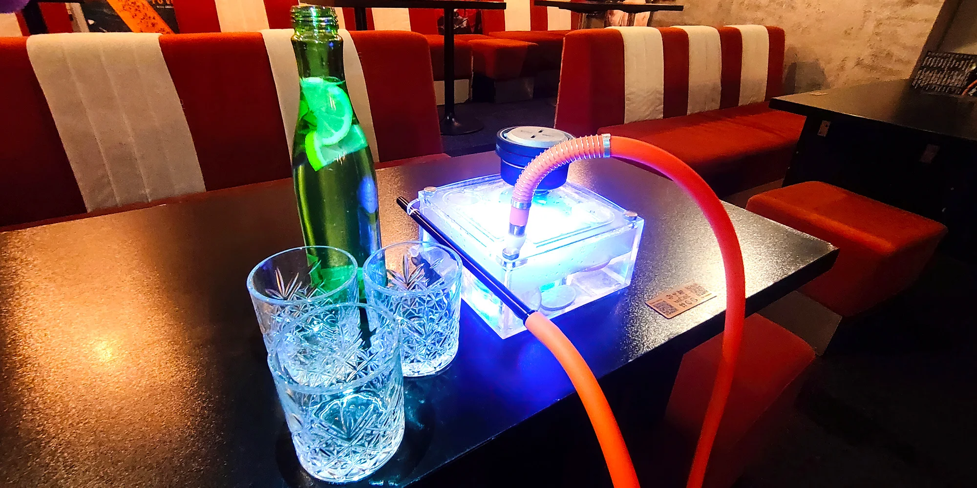 Večer s vodní dýmkou a drinky pro 2–4 osoby v Podolí - Obrázek 4