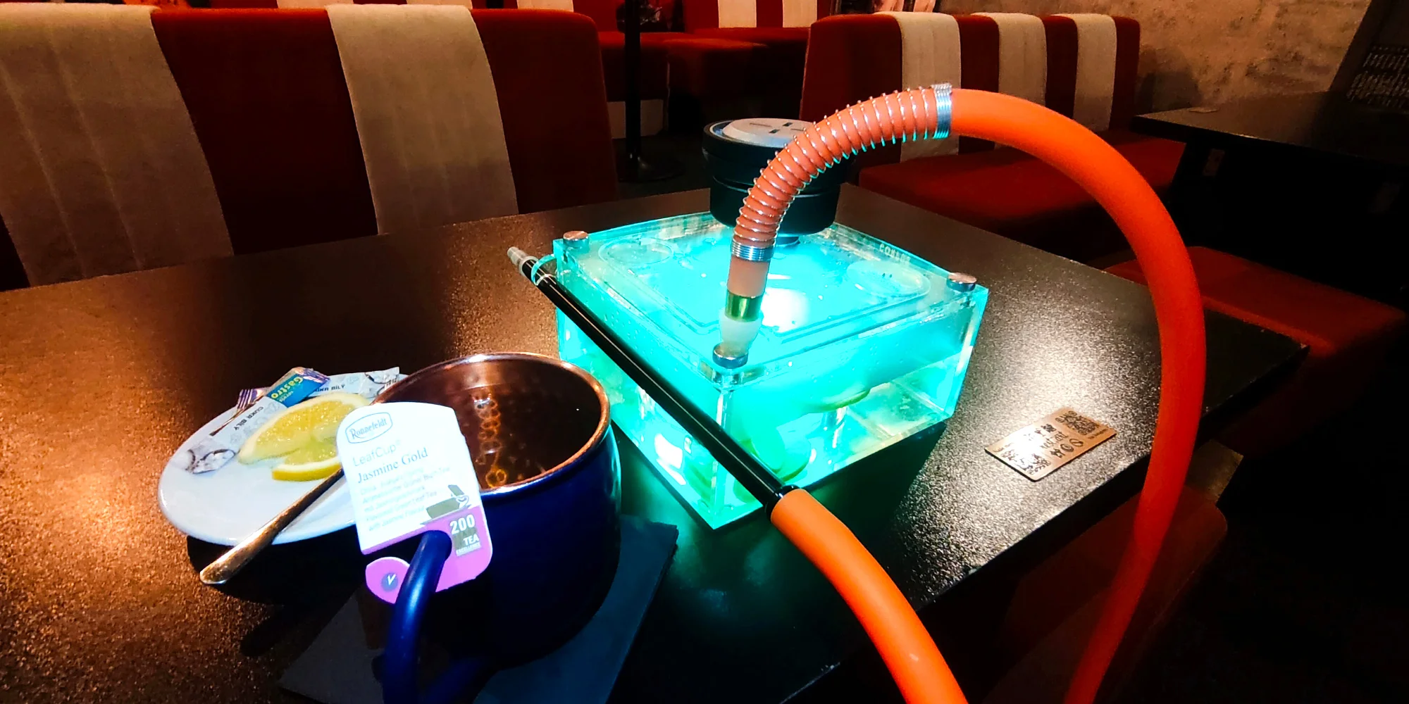 Večer s vodní dýmkou a drinky pro 2–4 osoby v Podolí - Obrázek 7