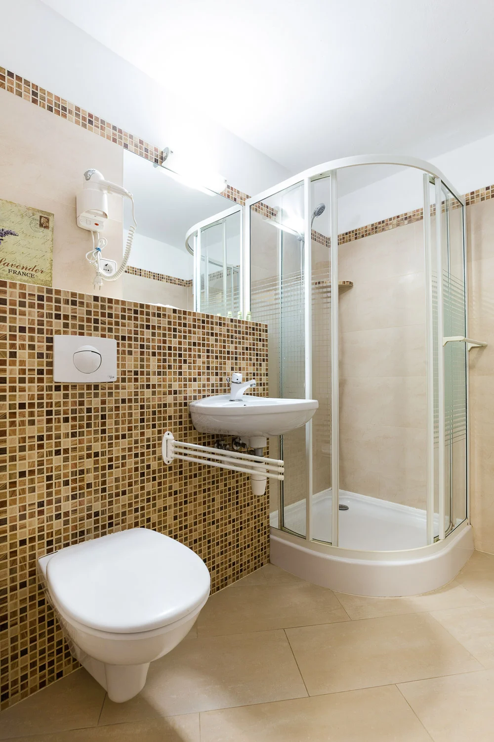 Rakouské Vysoké Taury se snídaní nebo polopenzí - Obrázek 10