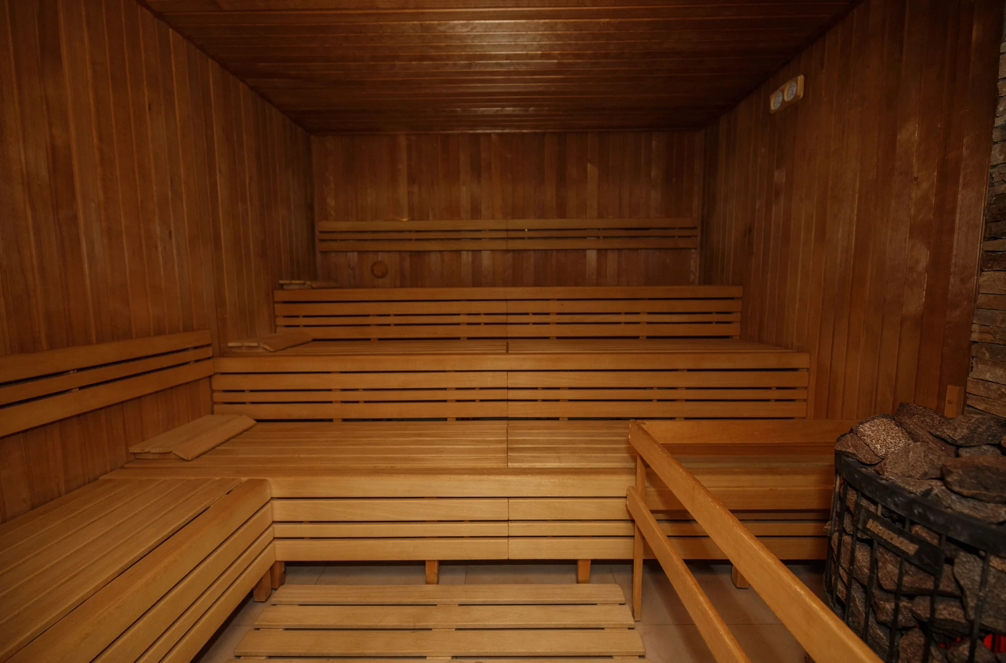 Relax v Bílé: wellness, polopenze, slevy na atrakce - Obrázek 9