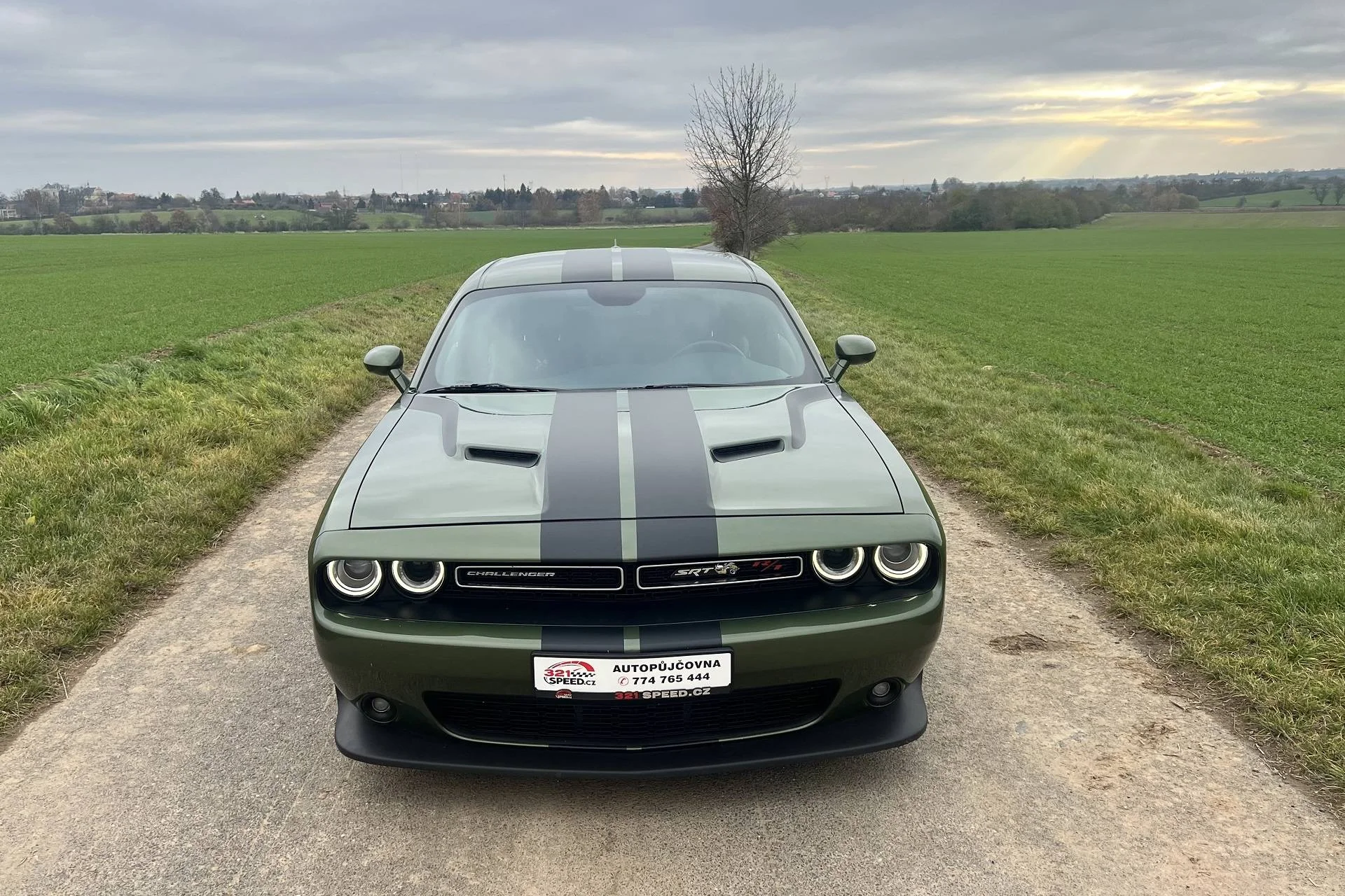 Dodge Challenger 6.4 V8 SRT na 12 či 24 hodin - Obrázek 4