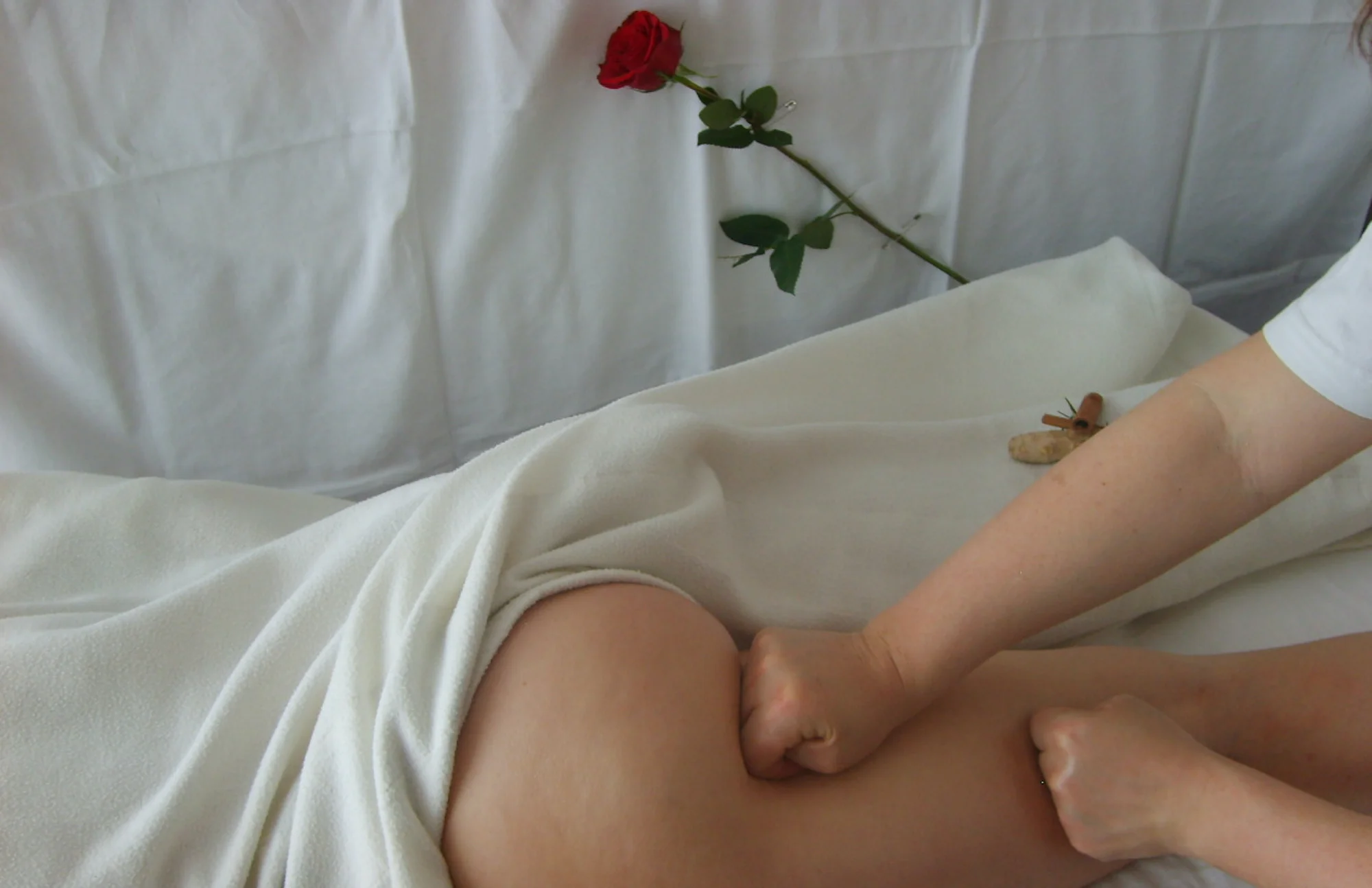 Masáže dle výběru: relax pro šíji a záda i lávové kameny - Obrázek 7