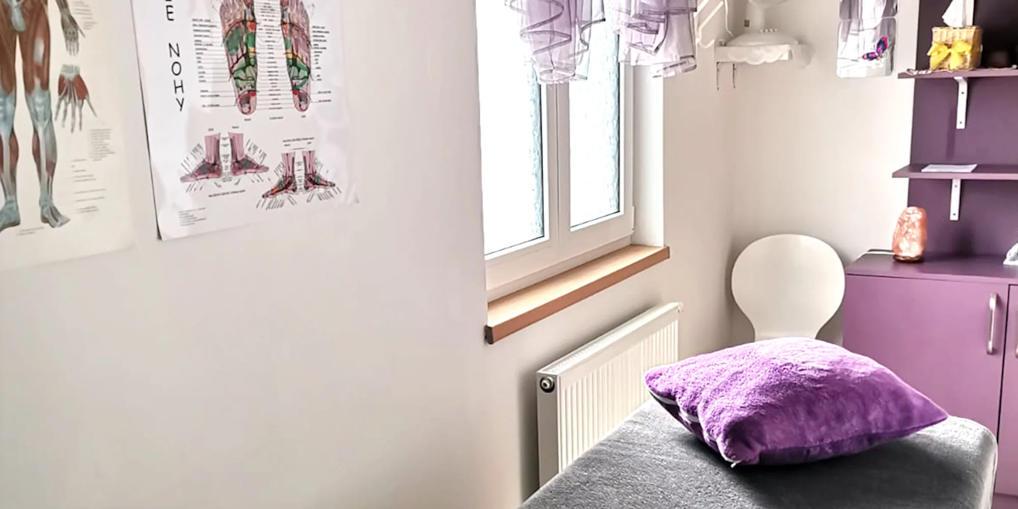 Masáže dle výběru: relax pro šíji a záda i lávové kameny - Obrázek 11