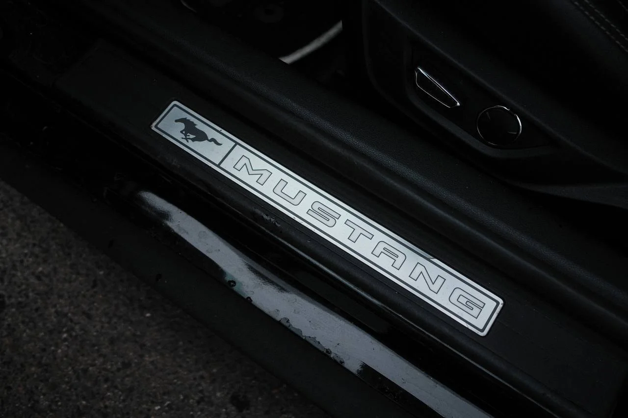 Mustang, Mercedes C63 či BMW M4 na 12–48 hod. - Obrázek 9