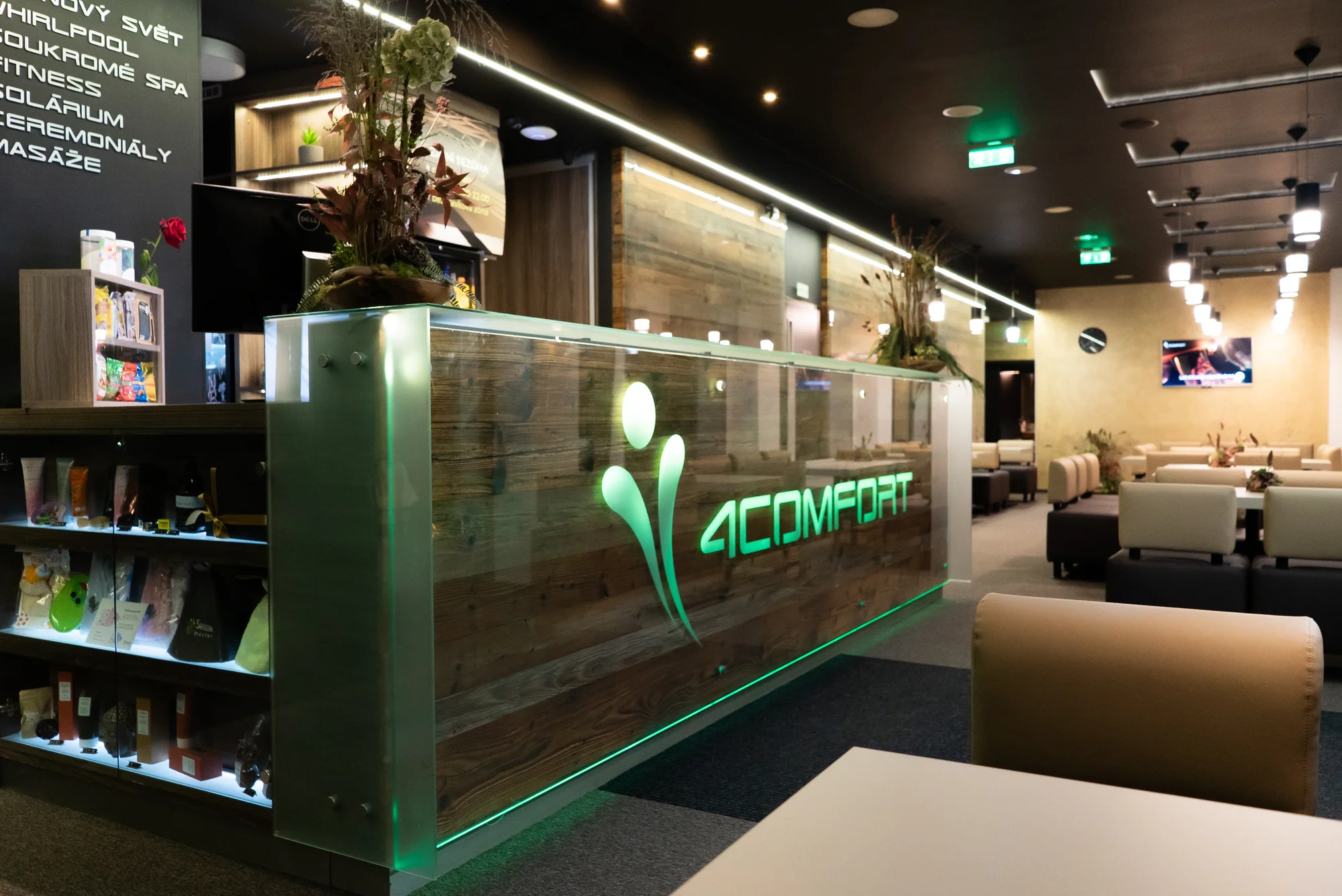 Soukromé spa Zima: sauna, vířivka a láhev dle výběru - Obrázek 11